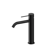 Mecca Mid Tall Basin Nero Mixer - Matt Black